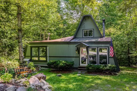 18 Old Snow Valley Rd, Winhall, VT 05340
