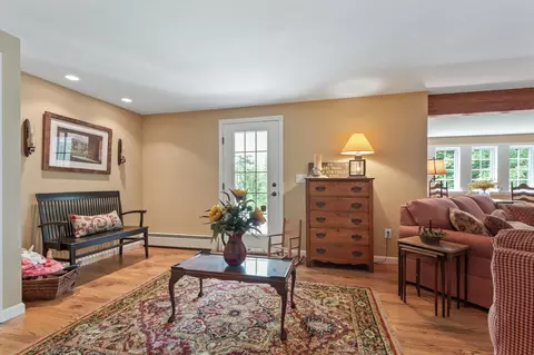 Entry Way - 84 Cameron Dr, Jackson, NH 03846 photo 8 of 8