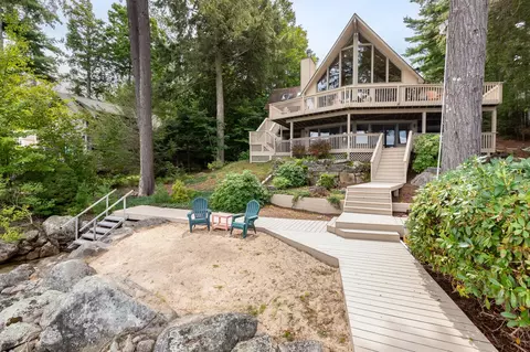 90 Minge Cove Rd, Alton, NH 03810