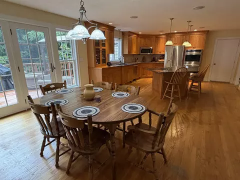 Kitchen - 7 Palmer Dr, Kensington, NH 03833 photo 2 of 5