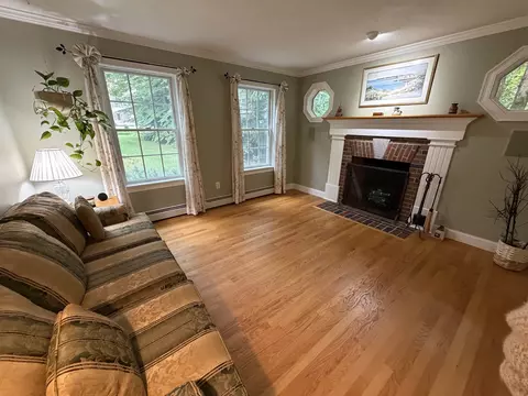 Living - 7 Palmer Dr, Kensington, NH 03833 photo 7 of 7