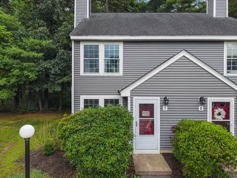 7 NE Village Rd #7, Concord, NH 03301