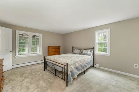 Bedroom - 38 Sharon Rd, Windham, NH 03087 photo 6 of 7