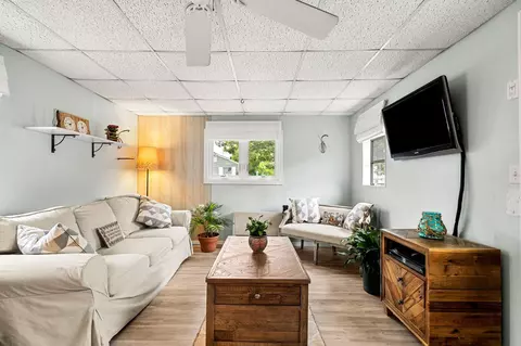 Living - 83 Acorn Rd, Hampton, NH 03842 photo 4 of 4
