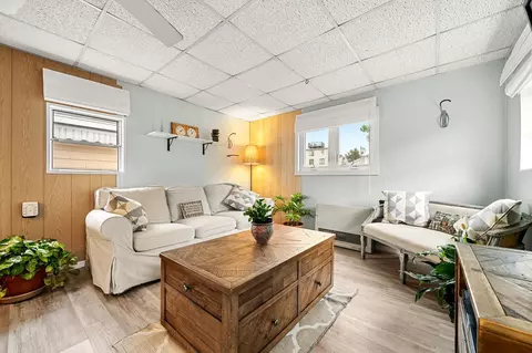 Living - 83 Acorn Rd, Hampton, NH 03842 photo 2 of 4