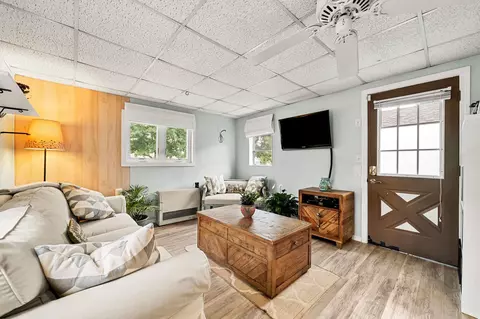 Living - 83 Acorn Rd, Hampton, NH 03842 photo 3 of 4
