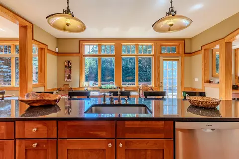 Kitchen - 45 Trailside Rd, Ludlow, VT 05149 photo 4 of 4