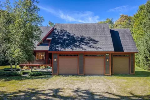 Exterior - 45 Trailside Rd, Ludlow, VT 05149 photo 9 of 11