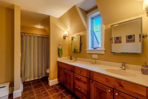 Bath - 45 Trailside Rd, Ludlow, VT 05149 photo 4 of 8