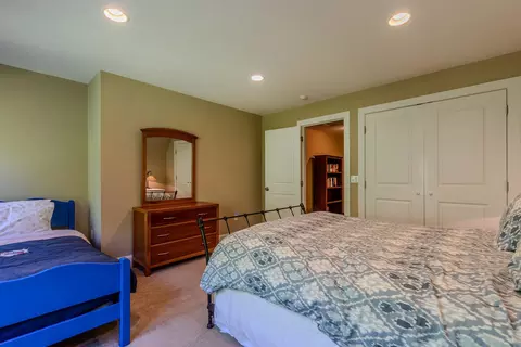 Bedroom - 45 Trailside Rd, Ludlow, VT 05149 photo 6 of 8