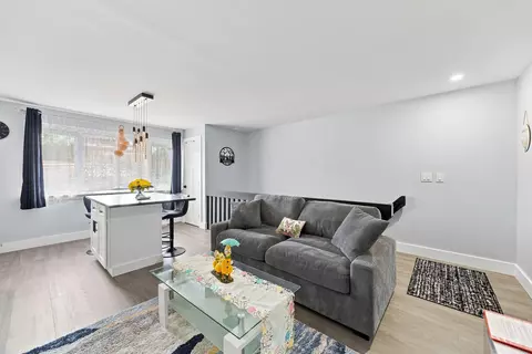 78 Main St #3A, Lincoln, NH 03251