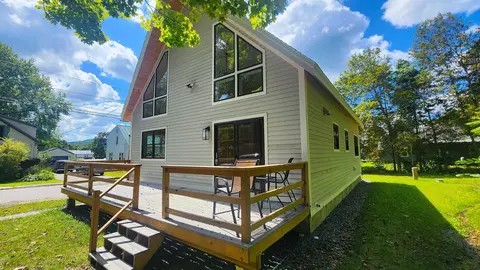 Other - 188 Wall St, Springfield, VT 05156 photo 2 of 7