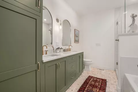 Bath - 281 Wallis Rd, Rye, NH 03870 photo 1 of 4
