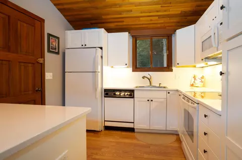 Kitchen - 292 Forest Mountain Rd, Peru, VT 05152 photo 1 of 2