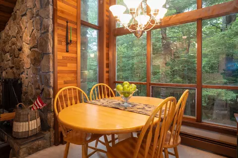 Dining - 292 Forest Mountain Rd, Peru, VT 05152 photo 2 of 3