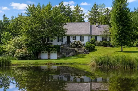 231 Vt Route 100, Weston, VT 05161