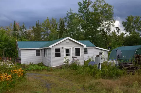 Exterior - 1931 W Lunenburg Rd, Lunenburg, VT 05906 photo 8 of 10