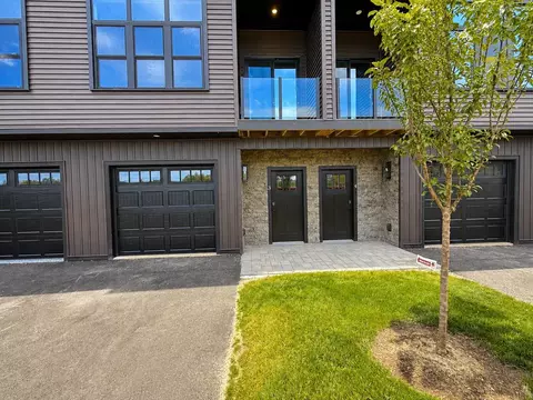 12 Cobblestone Ct UNIT 4, Laconia, NH 03246