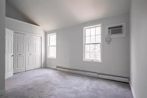 Bedroom - 1465 Hooksett Rd #52, Hooksett, NH 03106 photo 6 of 10