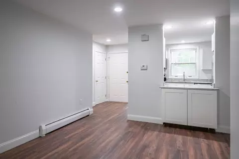 Living - 1465 Hooksett Rd #52, Hooksett, NH 03106 photo 5 of 11