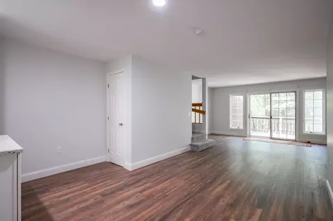 Living - 1465 Hooksett Rd #52, Hooksett, NH 03106 photo 1 of 11
