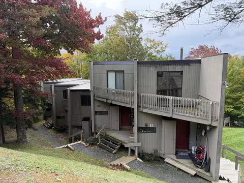72 Trailside Dr #14, Warren, VT 05674
