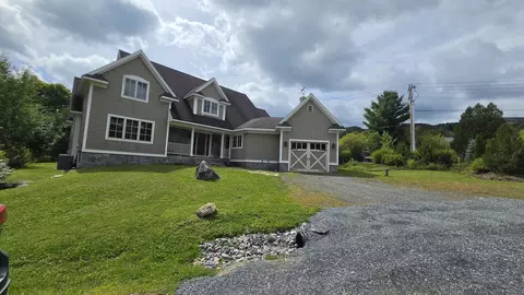 4 Encore Pl, Dover, VT 05356 photo 2