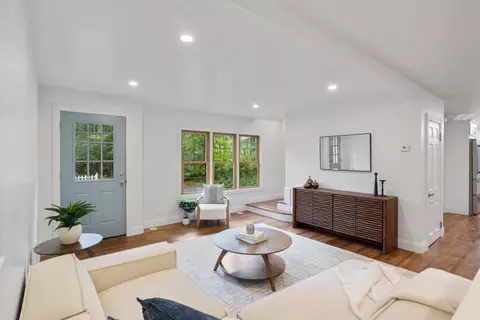 Living - 38 Mill Rd, North Hampton, NH 03862 photo 3 of 4