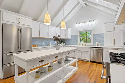 Kitchen - 38 Mill Rd, North Hampton, NH 03862 photo 3 of 9