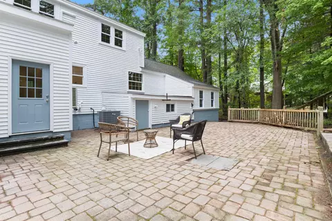 Exterior - 38 Mill Rd, North Hampton, NH 03862 photo 3 of 4