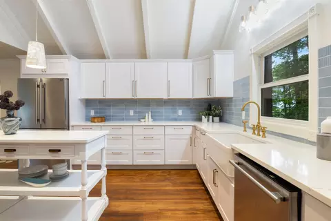 Kitchen - 38 Mill Rd, North Hampton, NH 03862 photo 6 of 9