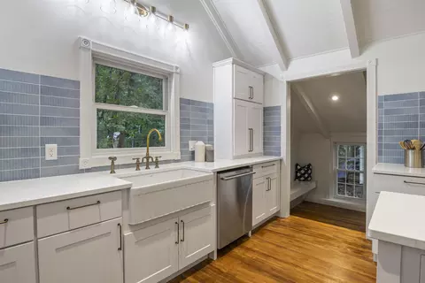 Kitchen - 38 Mill Rd, North Hampton, NH 03862 photo 9 of 9