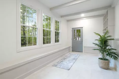 Entry Way - 38 Mill Rd, North Hampton, NH 03862 photo 4 of 8