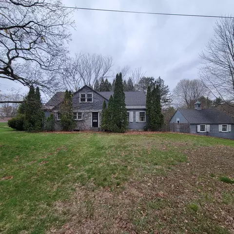 1250 Chestnut St, Manchester, NH 03104