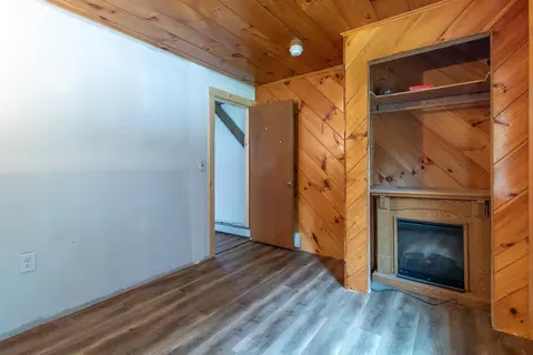 Bedroom - 1148 Wheelock Rd, Sutton, VT 05867 photo 5 of 6