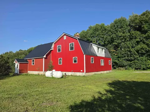 Exterior - 1148 Wheelock Rd, Sutton, VT 05867 photo 2 of 10