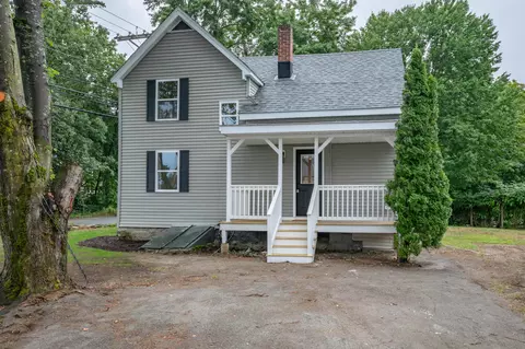 Exterior - 193 E Dunstable Rd, Nashua, NH 03062 photo 3 of 5