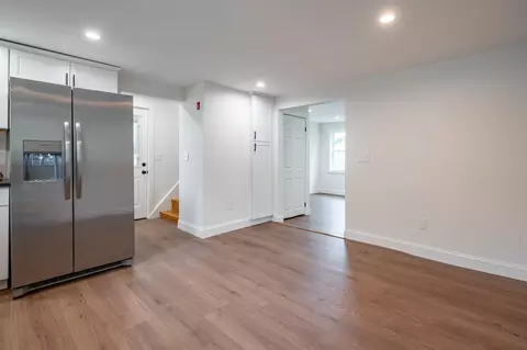 Entry Way - 193 E Dunstable Rd, Nashua, NH 03062 photo 1 of 1
