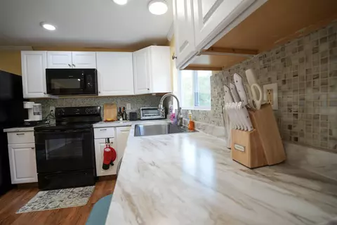 Kitchen - 1268 County Rd, Windsor, VT 05089 photo 2 of 2