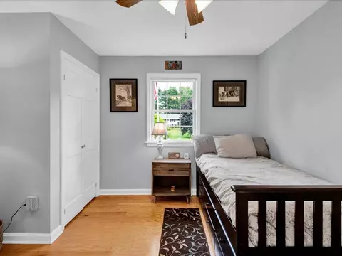 Bedroom - 13 Pinehurst Dr, Jericho, VT 05465 photo 7 of 8