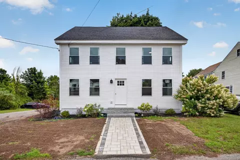 7 Depot Rd, East Kingston, NH 03827