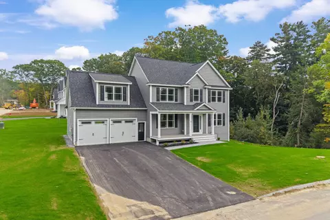 Exterior - 17 Bernice St, Hooksett, NH 03106 photo 2 of 3