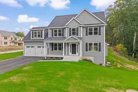 17 Bernice St, Hooksett, NH 03106