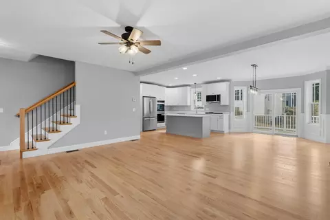 Living - 17 Bernice St, Hooksett, NH 03106 photo 1 of 6