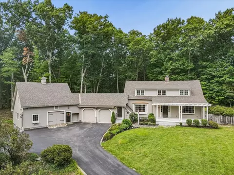 181 Meetinghouse Rd, Bedford, NH 03110