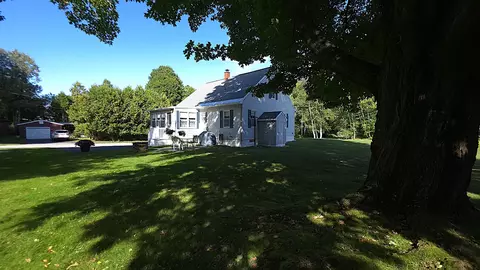 Exterior - 14 Gordon Ave, Gorham, NH 03581 photo 11 of 19