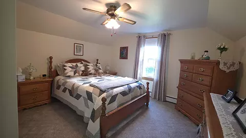 Bedroom - 14 Gordon Ave, Gorham, NH 03581 photo 3 of 6
