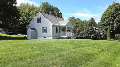 Exterior - 14 Gordon Ave, Gorham, NH 03581 photo 2 of 19