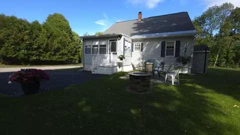 Exterior - 14 Gordon Ave, Gorham, NH 03581 photo 18 of 19