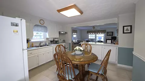Kitchen - 14 Gordon Ave, Gorham, NH 03581 photo 4 of 6